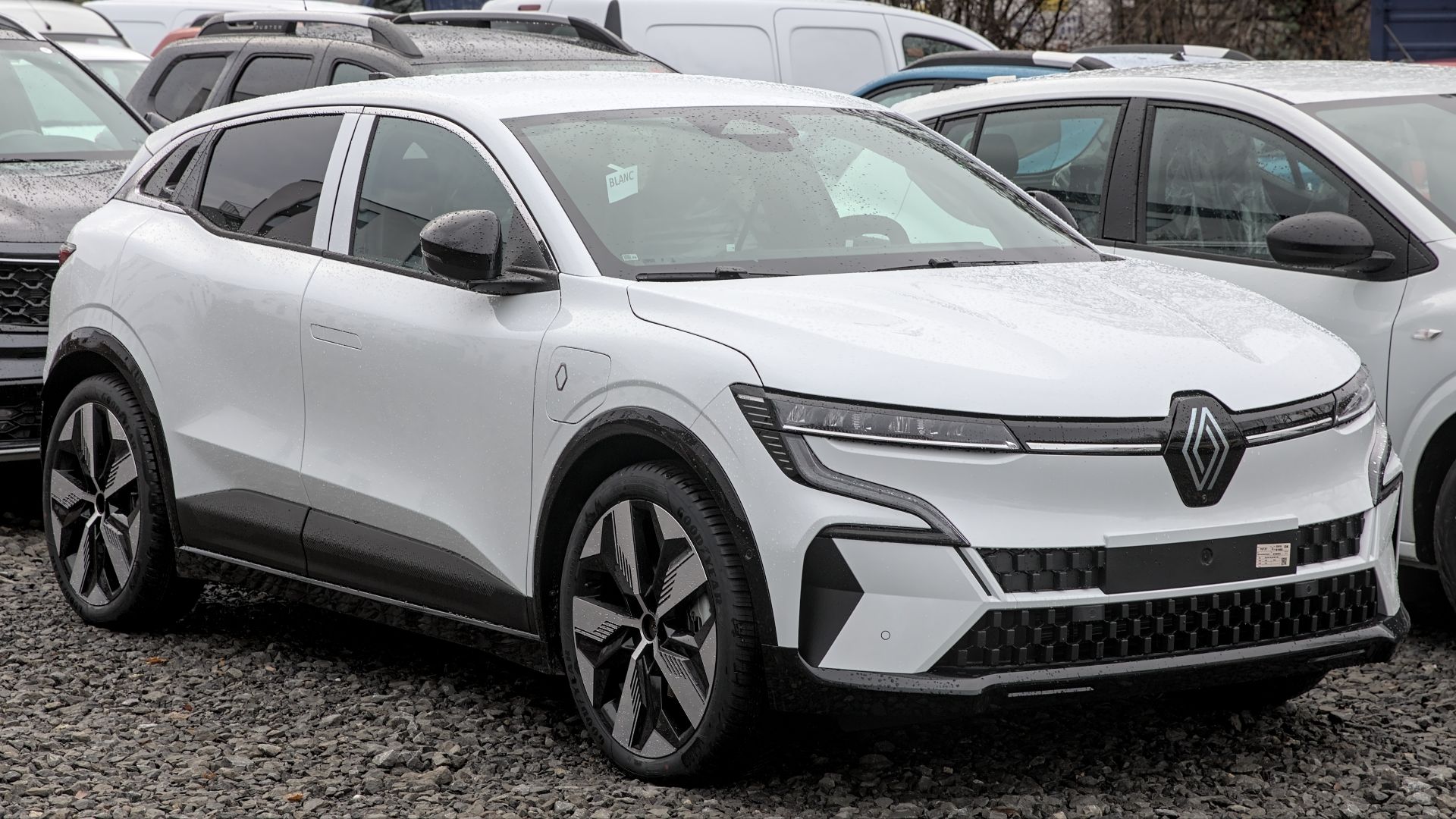 File:Renault Megane E-Tech 1X7A6190.jpg