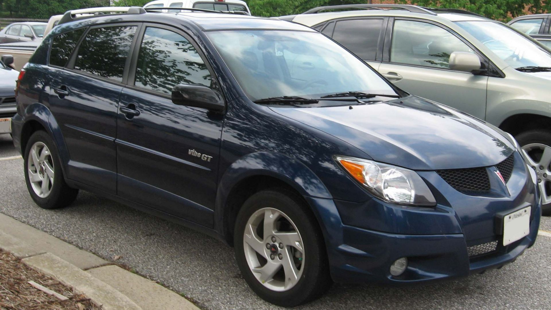 File:2003-04 Pontiac Vibe GT.jpg