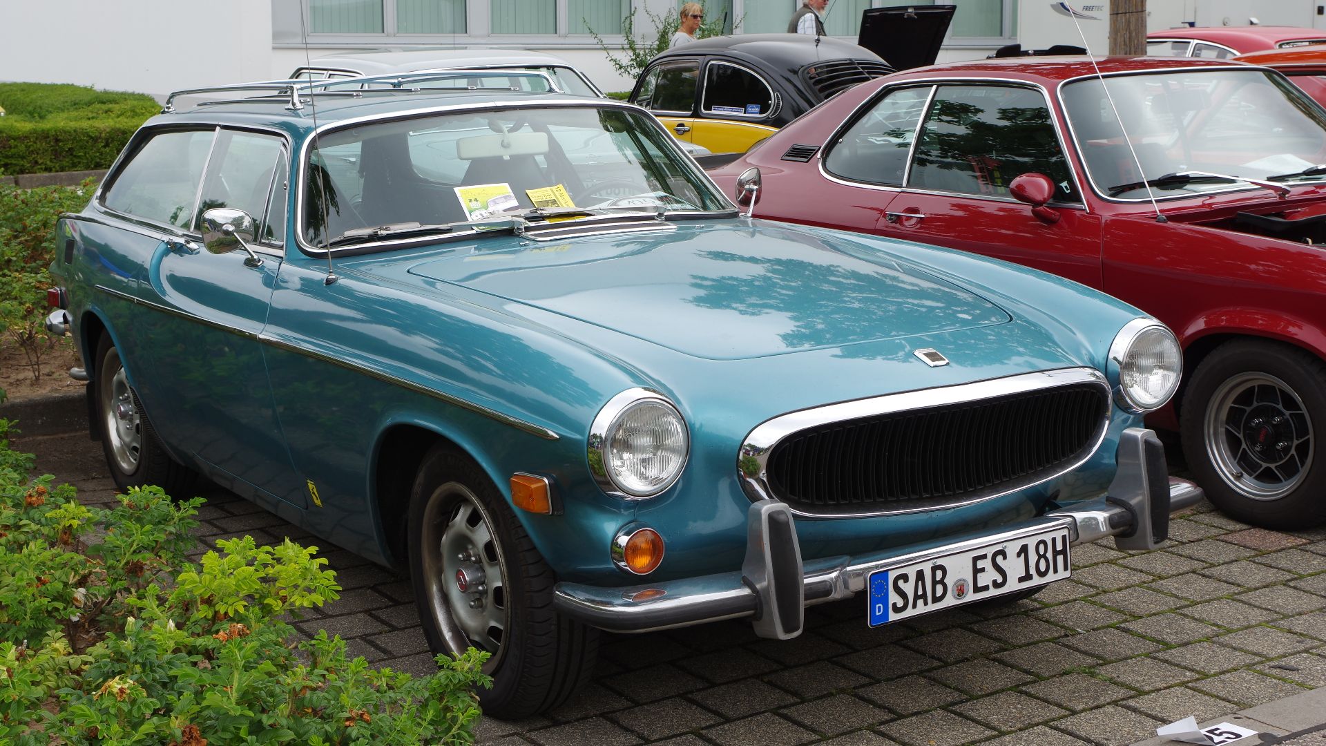 File:Volvo P1800 ES BW 2017-07-16 13-28-01.jpg