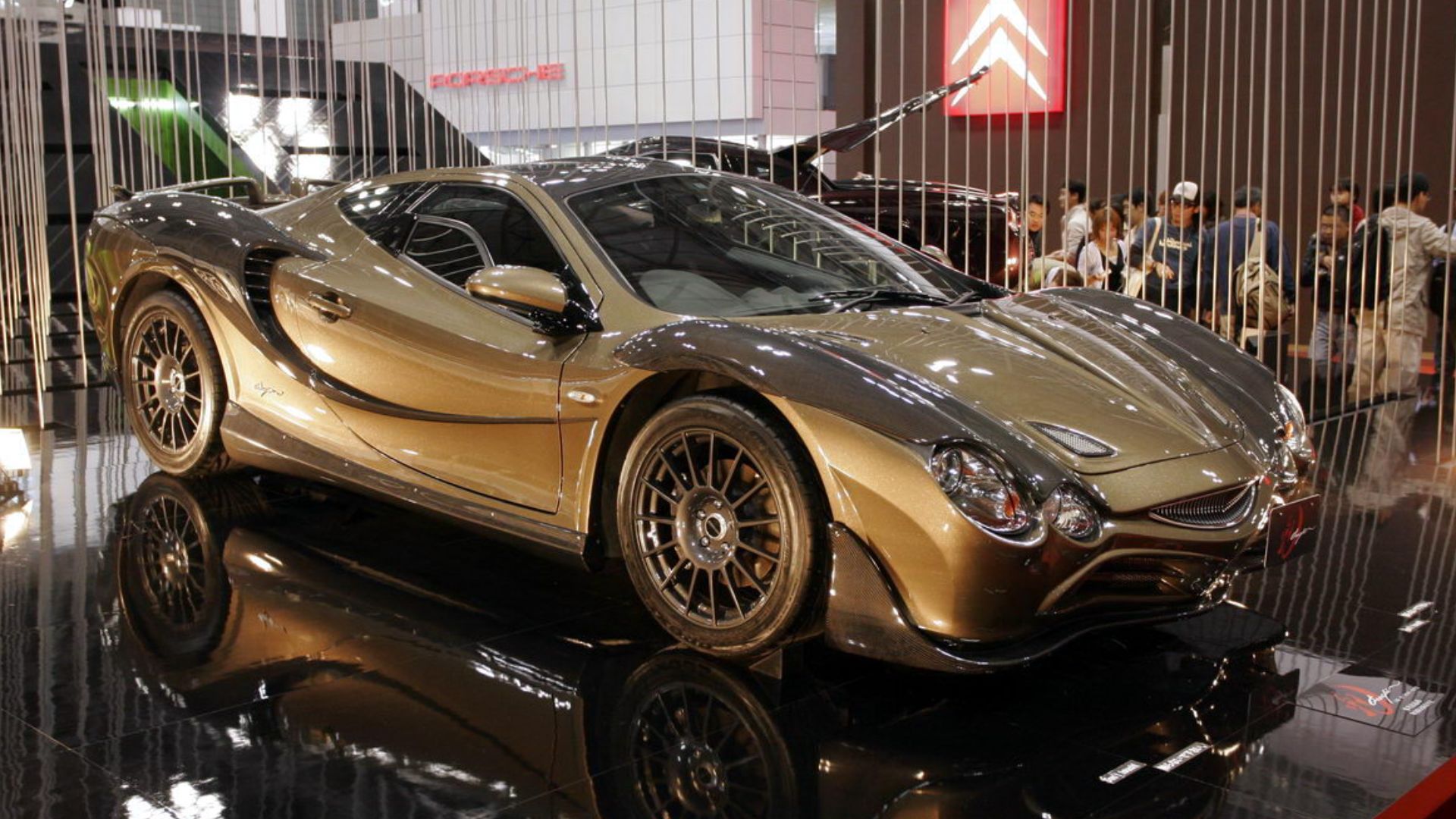 File:Mitsuoka Orochi.jpg