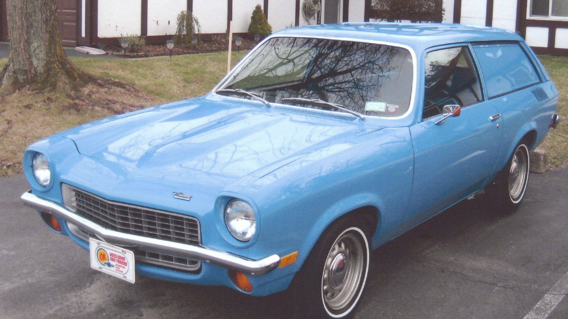 File:'71 Vega Panel Express.jpg