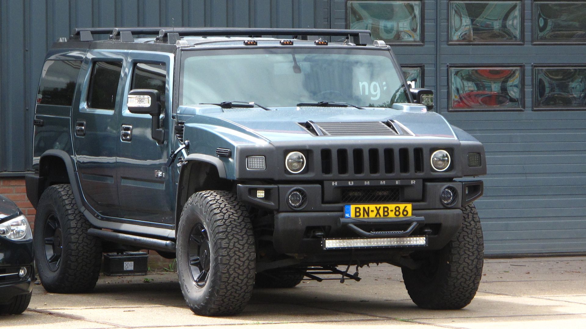 File:2003 Hummer H2 6.0 V8 (53190923185).jpg
