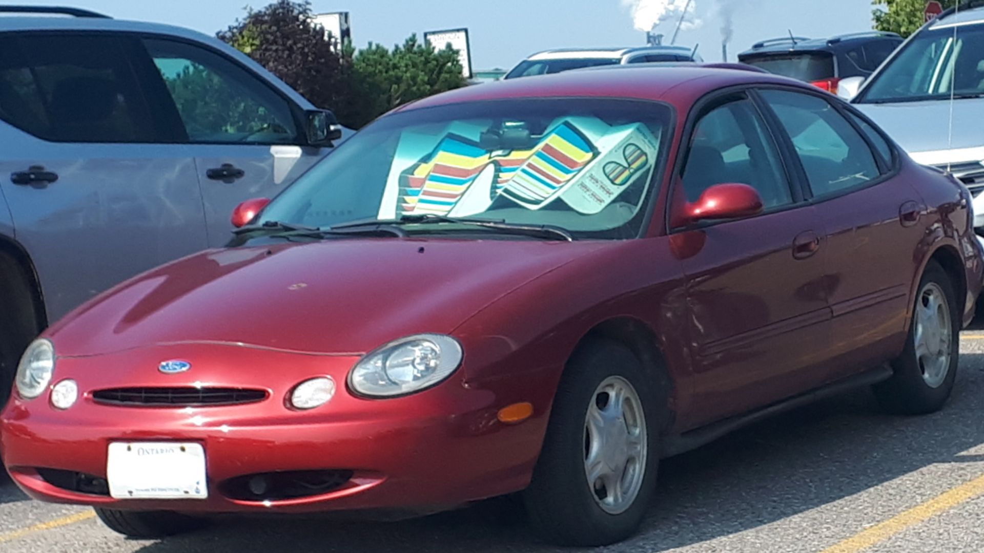 File:Ford Taurus 09-21-2019.jpg