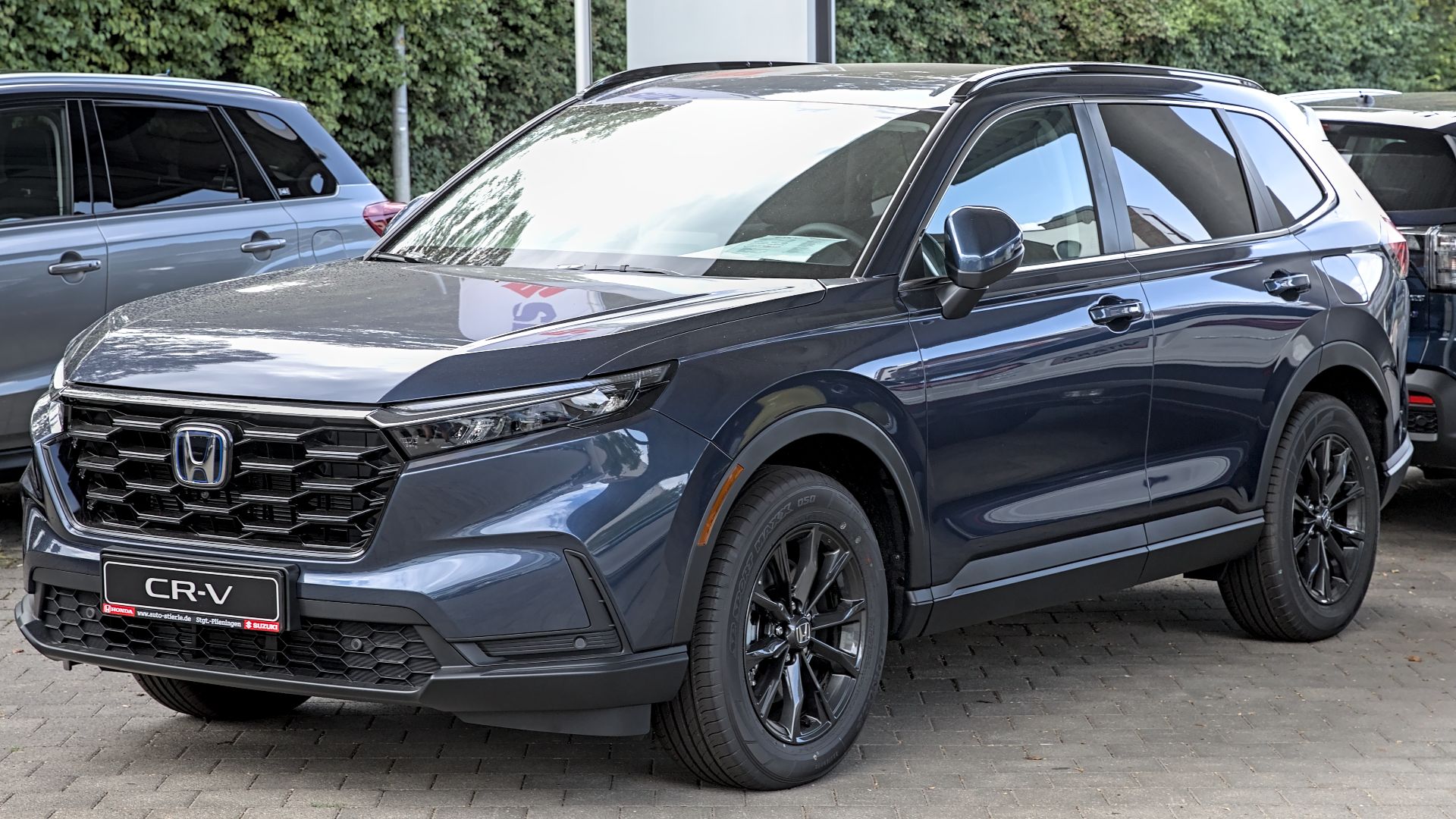 File:Honda CR-V (6th generation) hybrid 1X7A0866.jpg