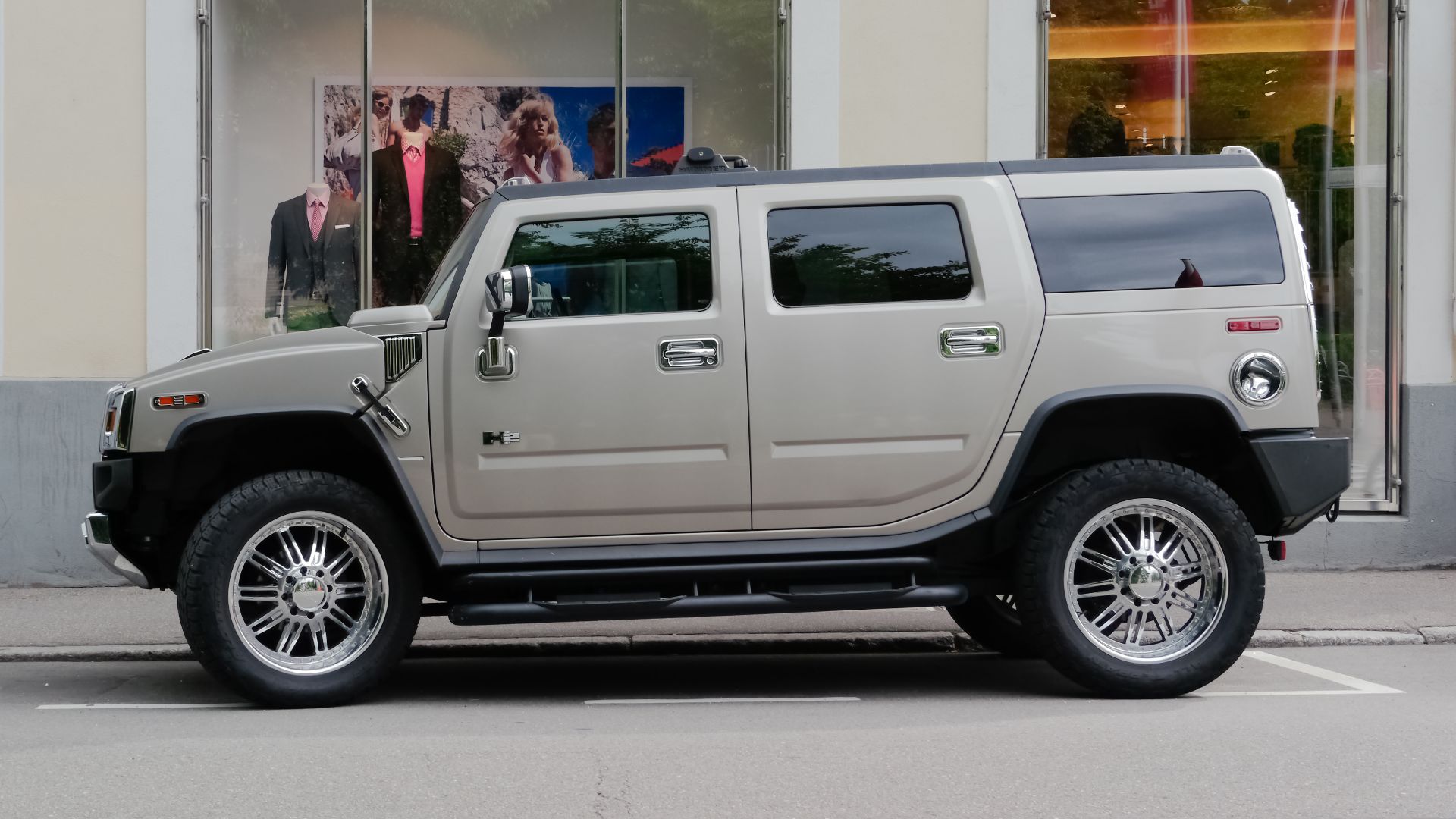 File:Hummer H2 1040746.jpg