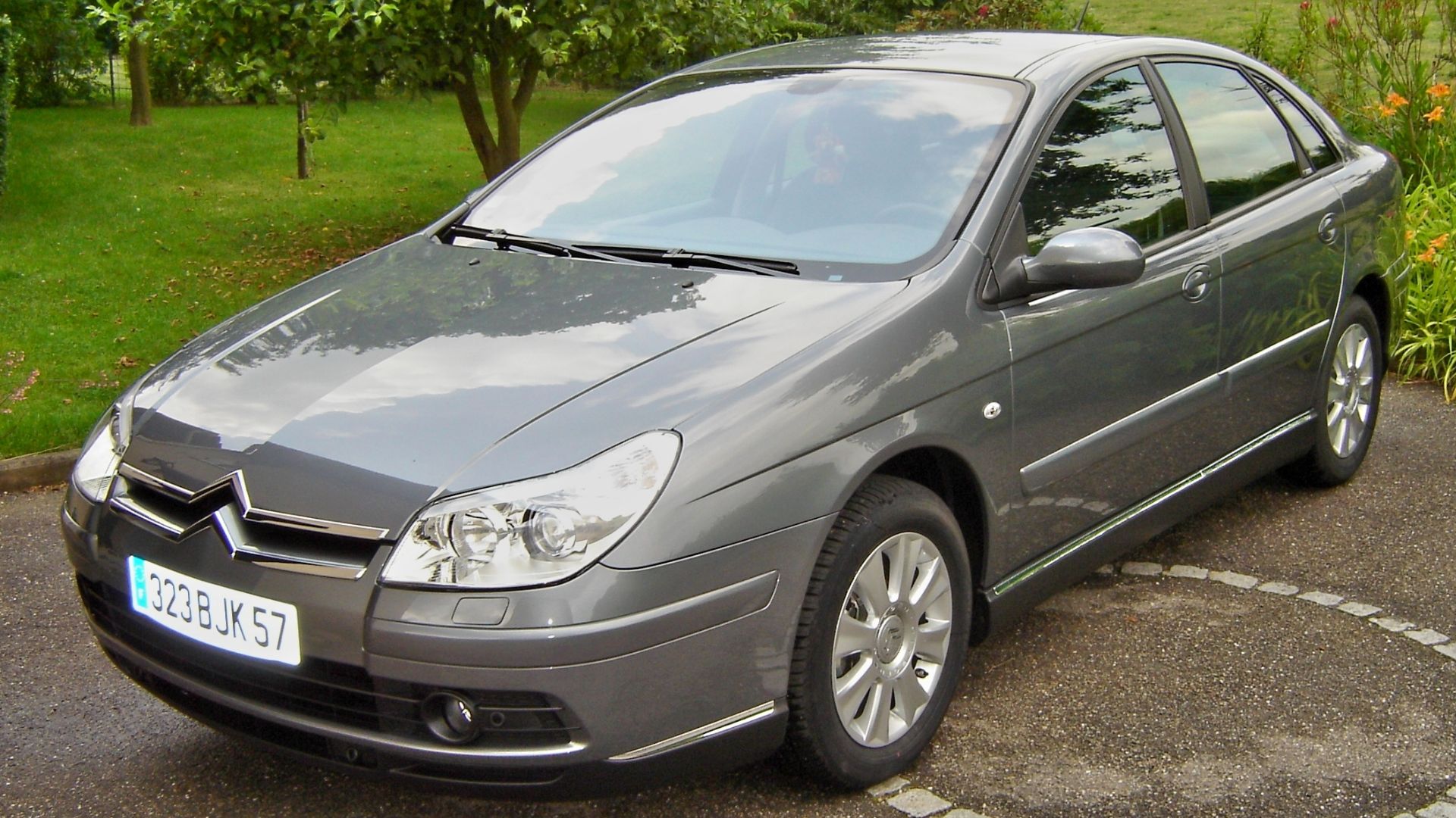 File:Citroen C5.jpg