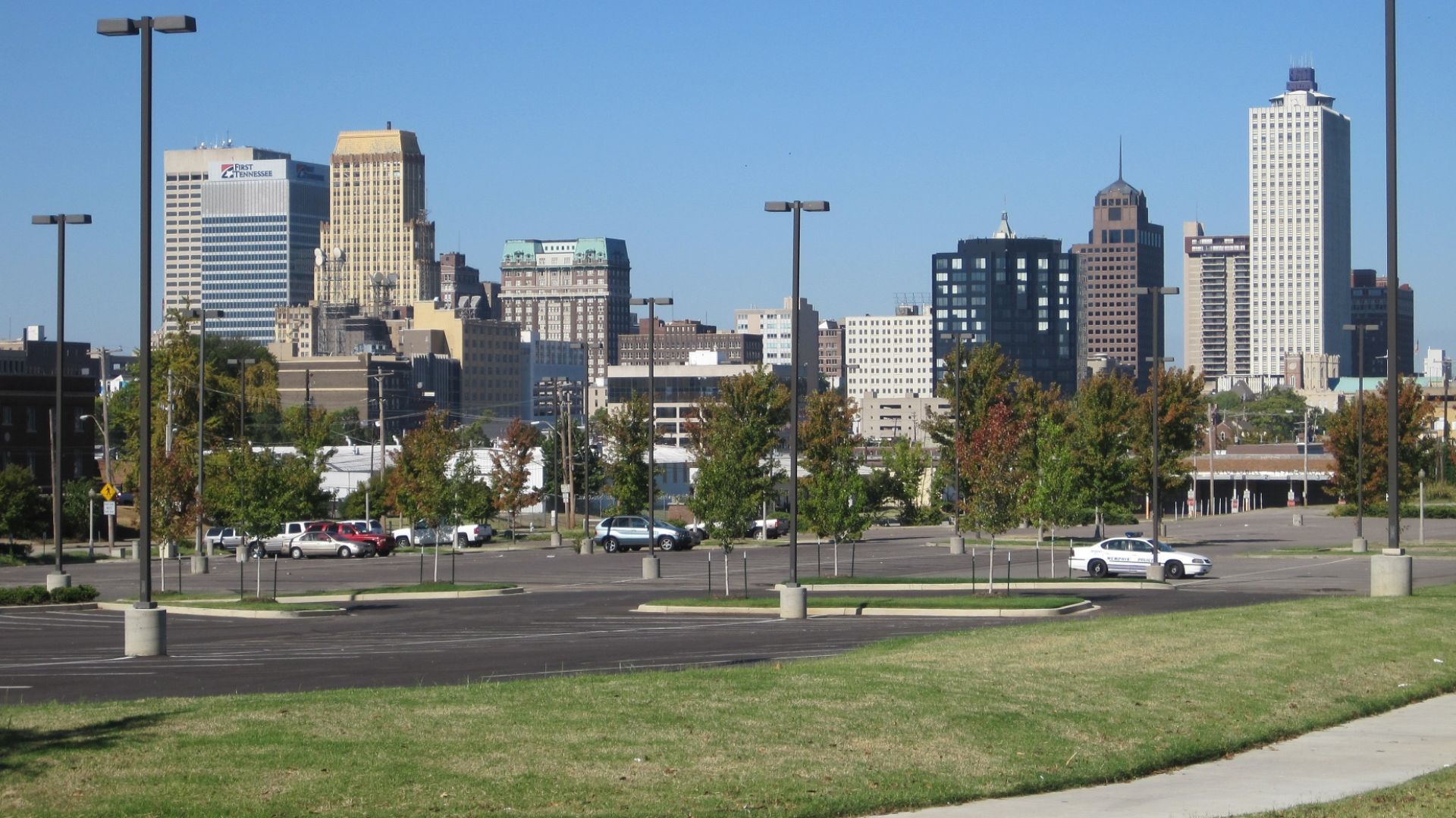 File:Memphis Skyline from Poplar Ave.jpg