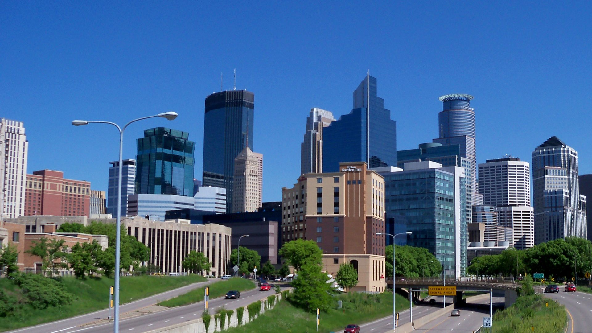 File:Minneapolis skyline 51.JPG