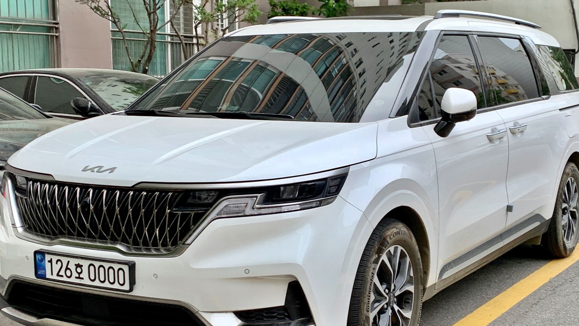 File:0 Kia Carnival (KA4) 8.jpg