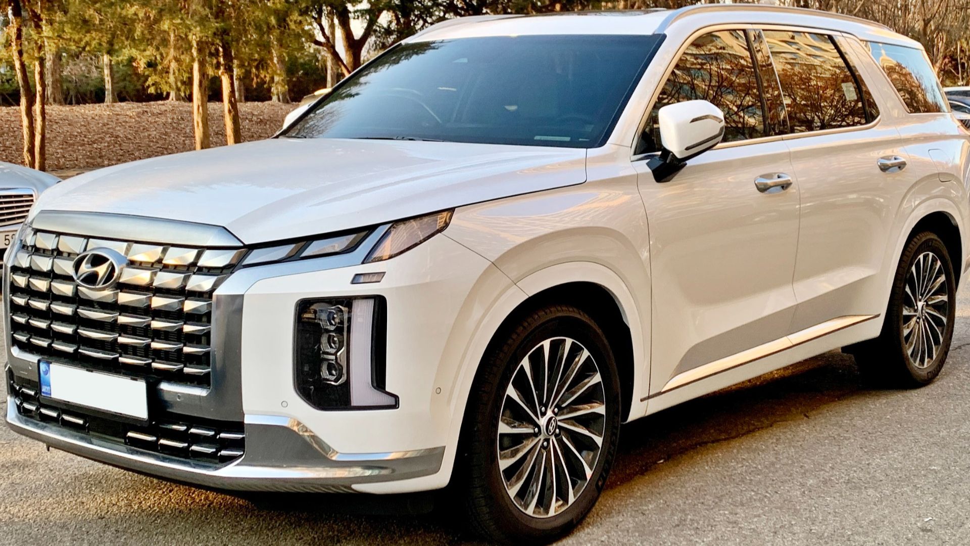 File:Hyundai Palisade fl in White.jpg