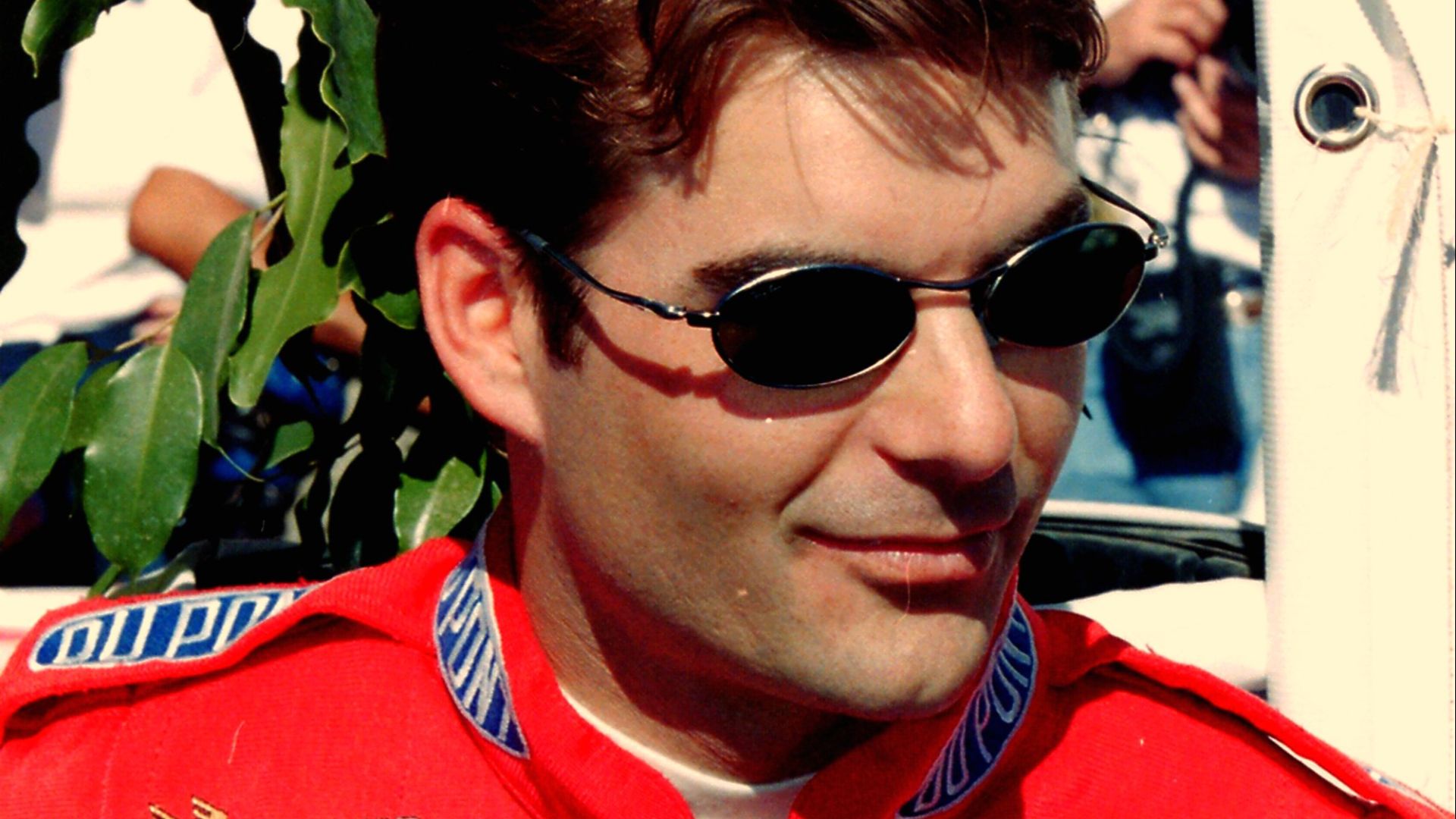 File:Jeff Gordon - NASCAR 1997.jpg