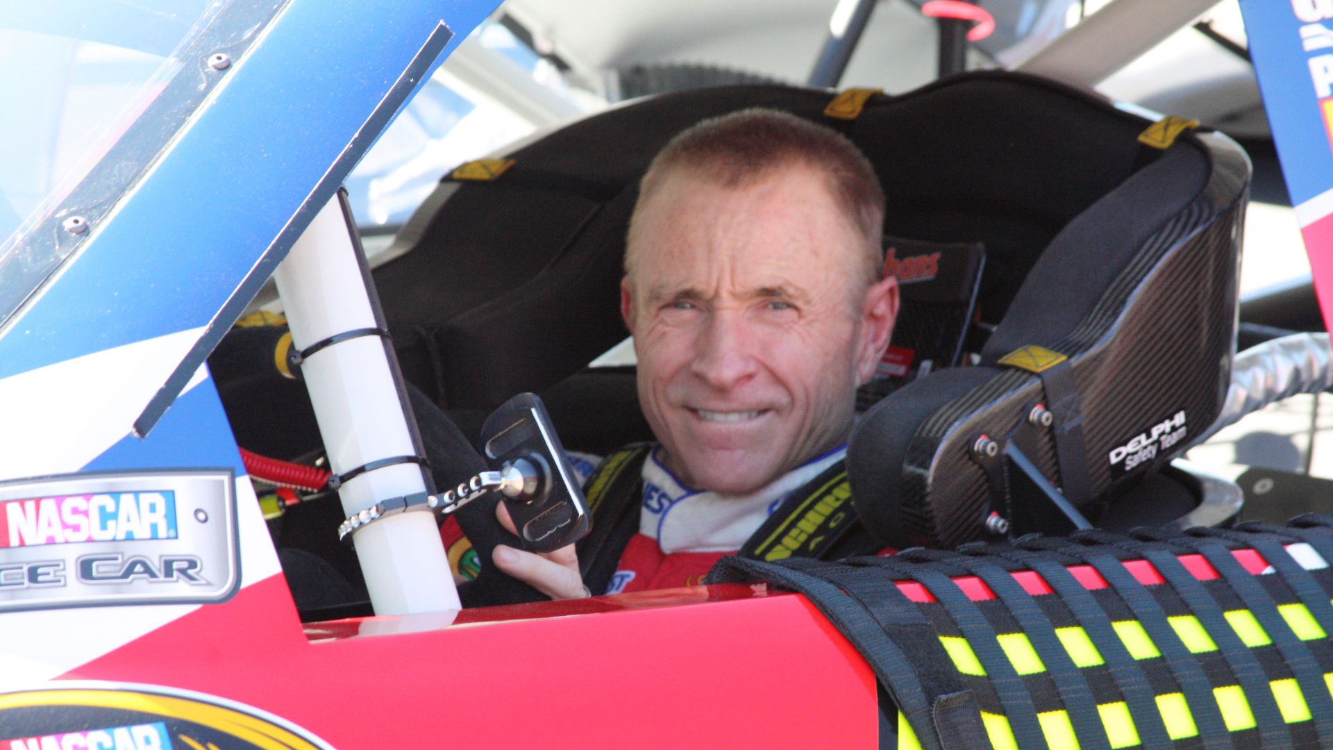 File:Mark Martin (5070347246).jpg