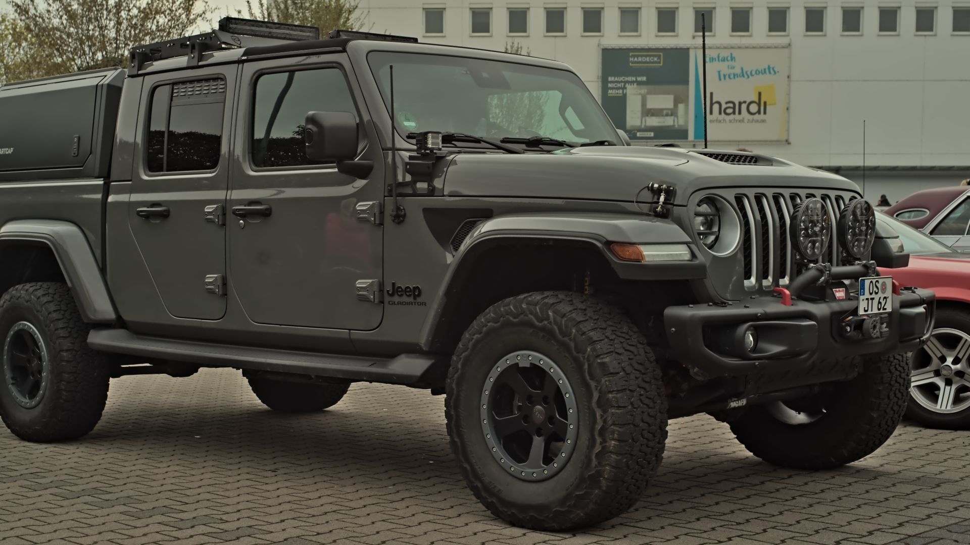 File:Jeep Gladiator Bramsche.jpg