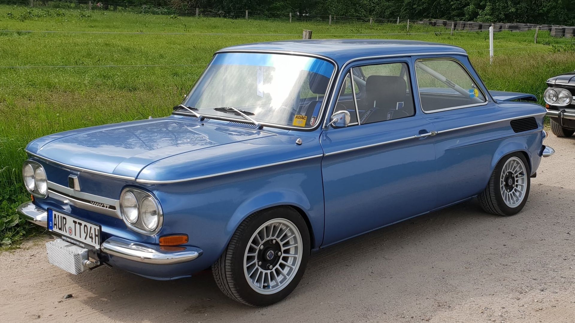 File:NSU Prinz 1000 blue.jpg