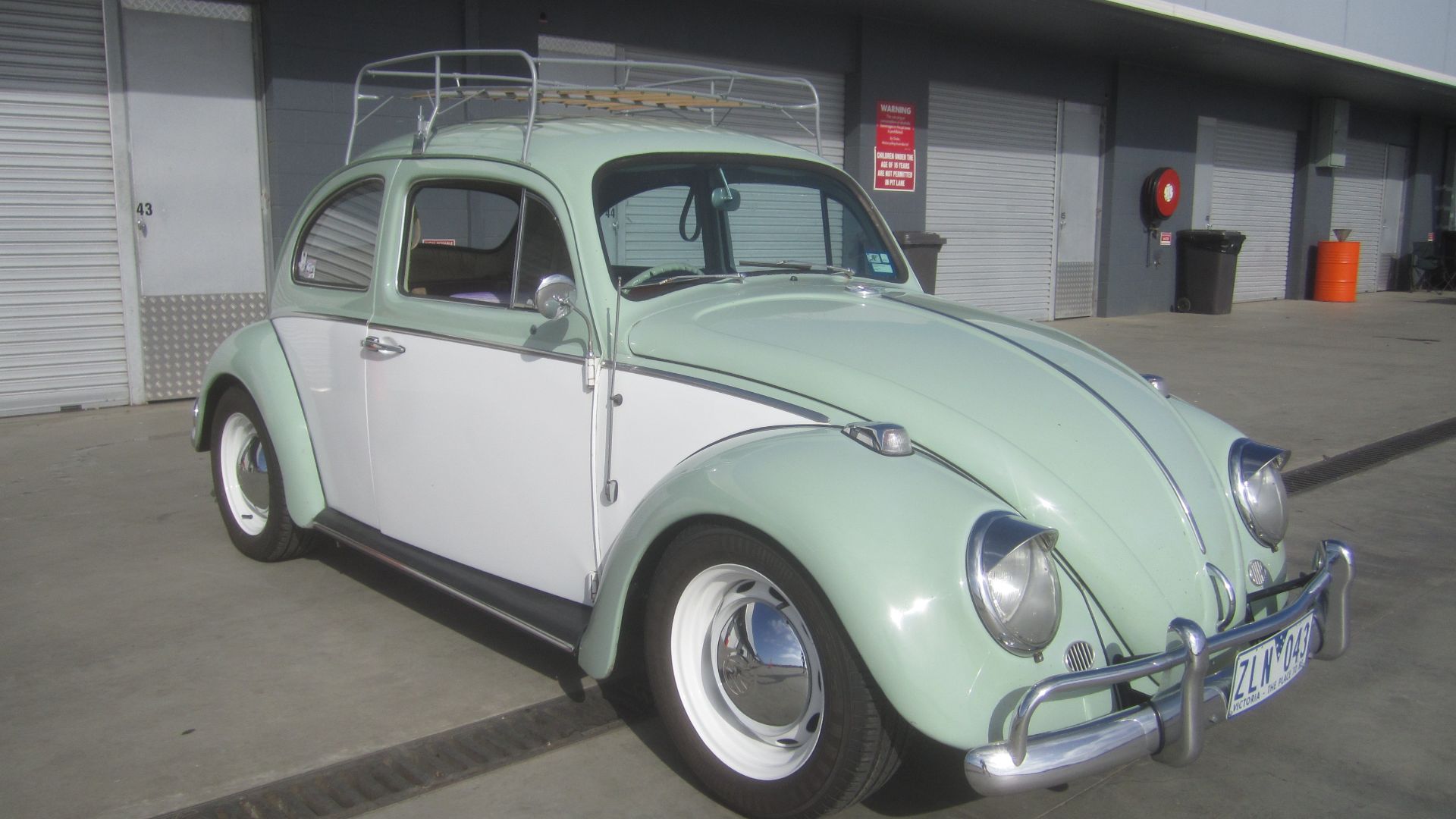 File:1963 Volkswagen Type 1 Beetle (8371457812).jpg