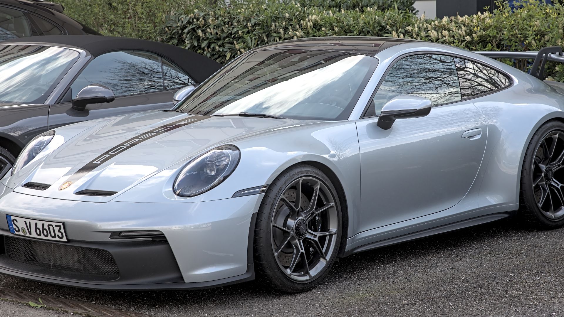 File:Porsche 911 GT3 4.0 (992) 1X7A7256.jpg