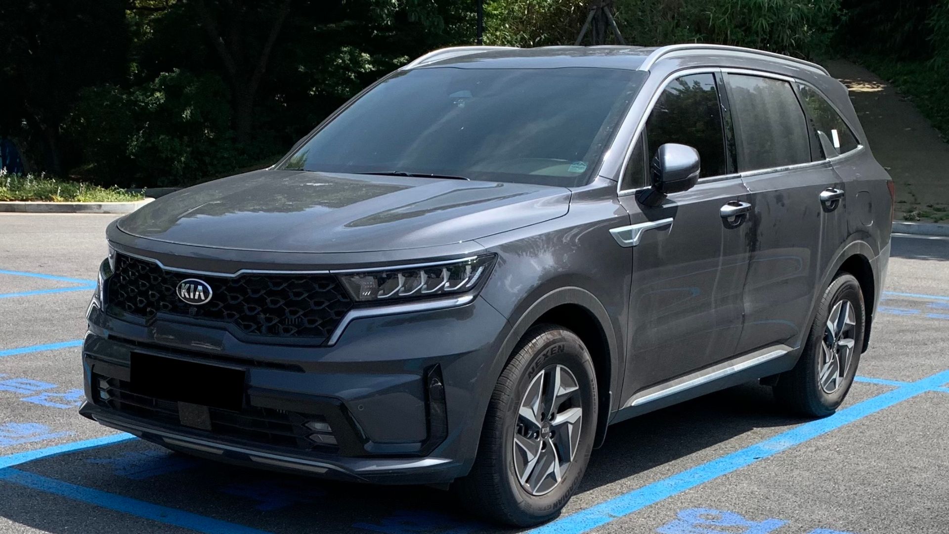 File:00 kia sorento hybrid 1.jpg