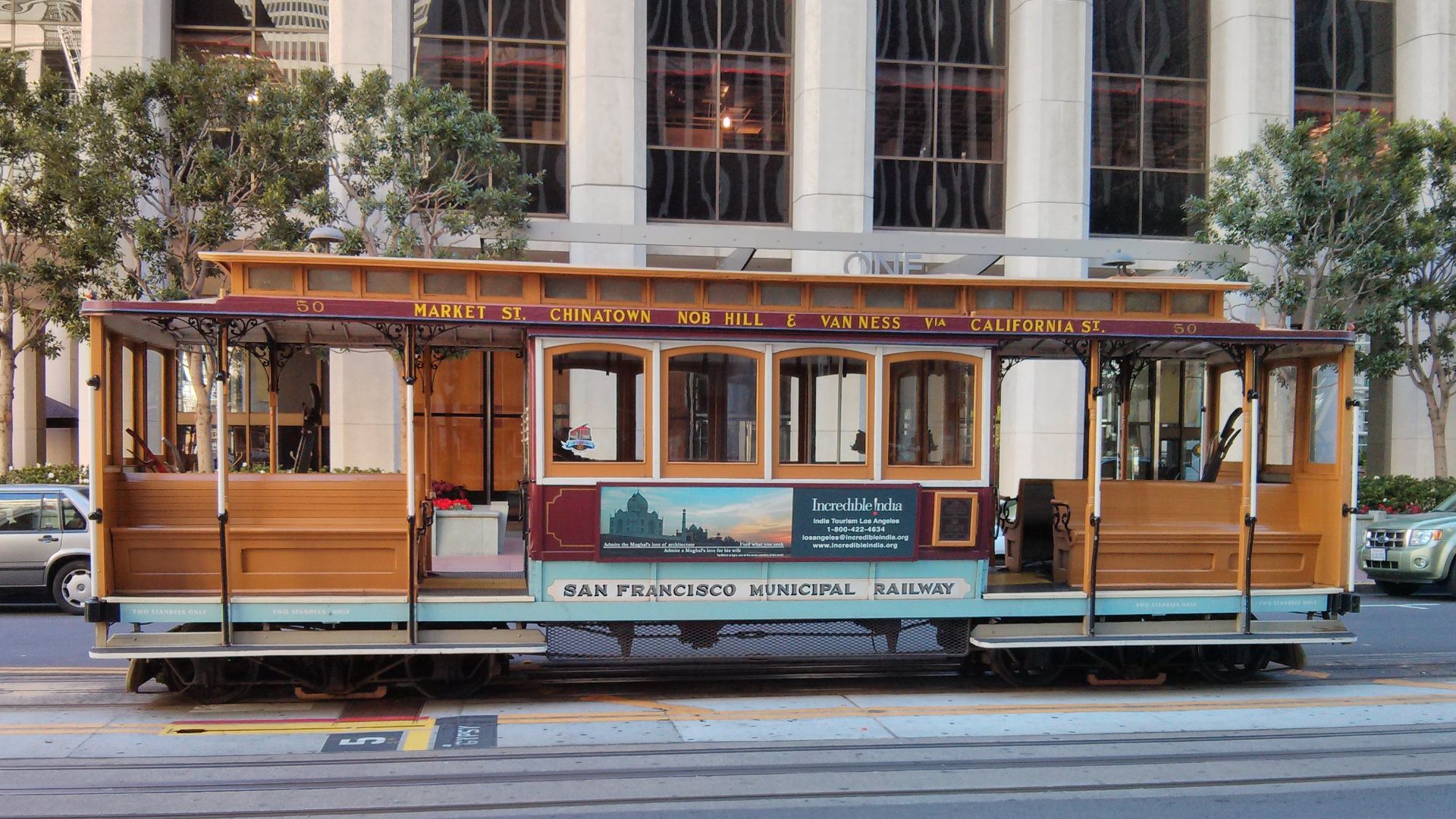 File:Cable car in San Francisco 1.jpg