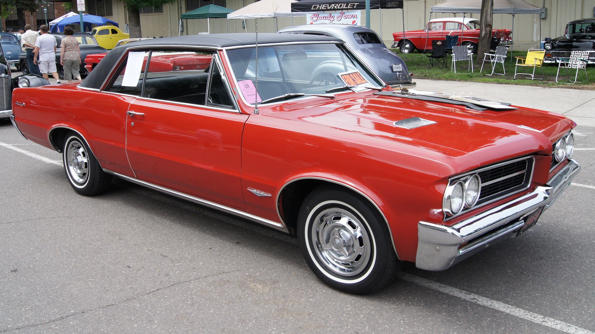 File:64 Pontiac GTO (9121534394).jpg