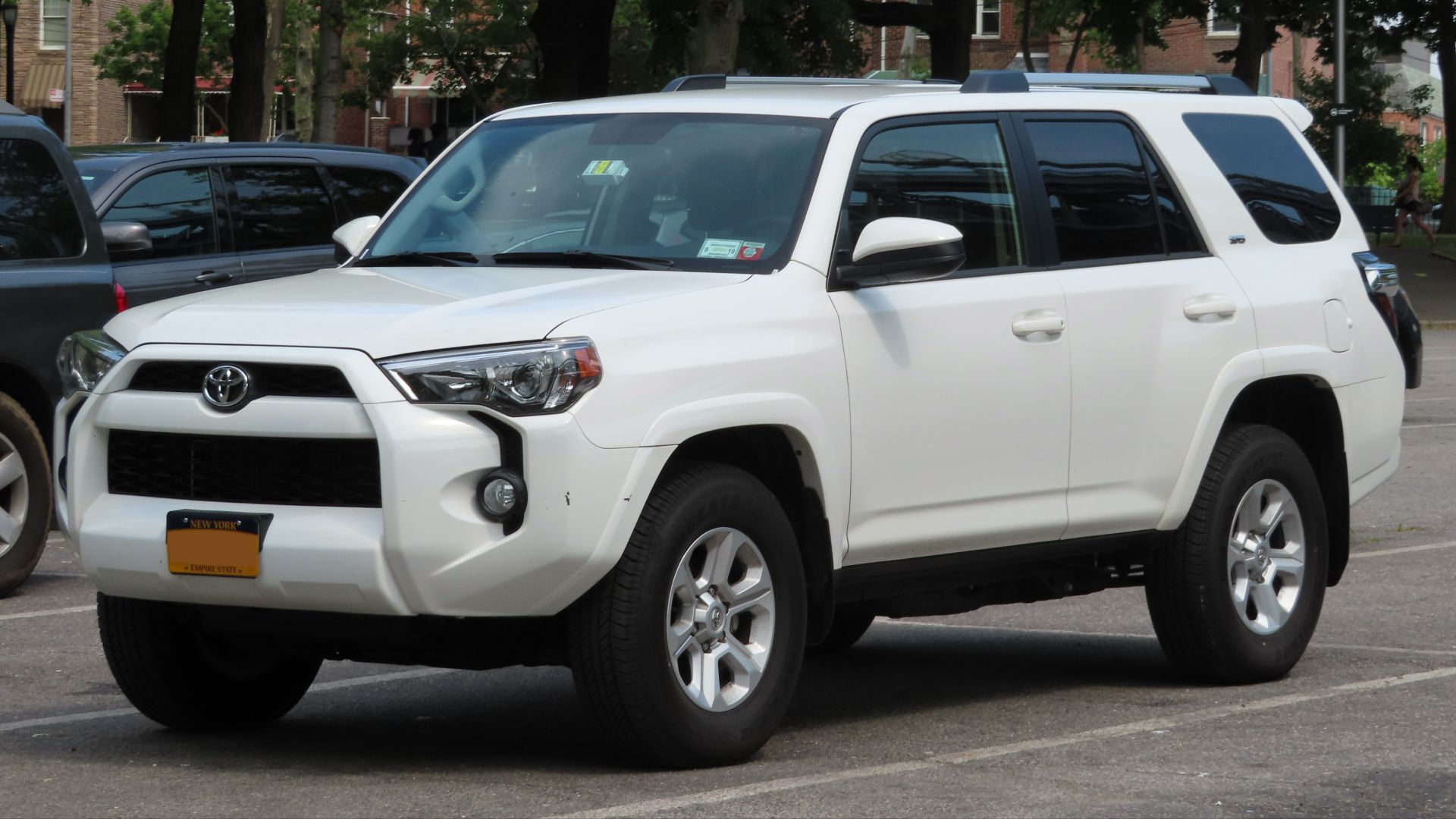 File:2019 Toyota 4Runner SR5 4.0L front 6.16.19.jpg
