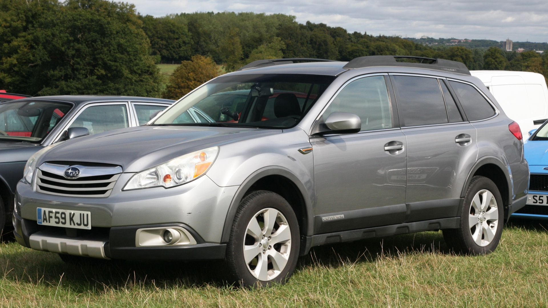 File:Subaru Outback (BR) manufactured 2010 2457cc.jpg
