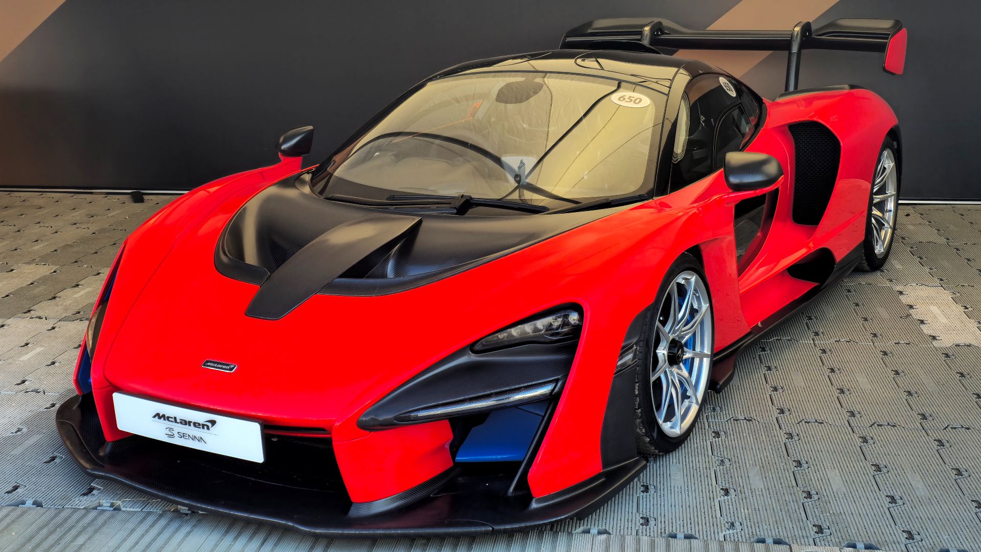 File:McLaren Senna 16.jpg