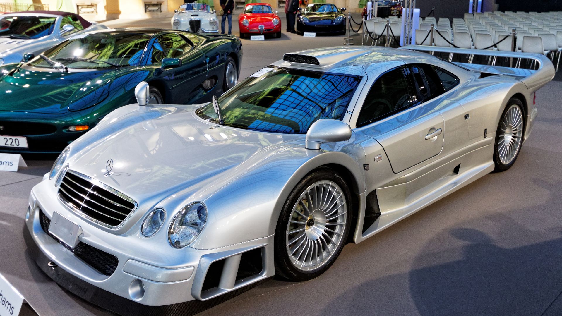 File:Paris - Bonhams 2016 - Mercedes-Benz CLK GTR coupé - 2000 - 001.jpg