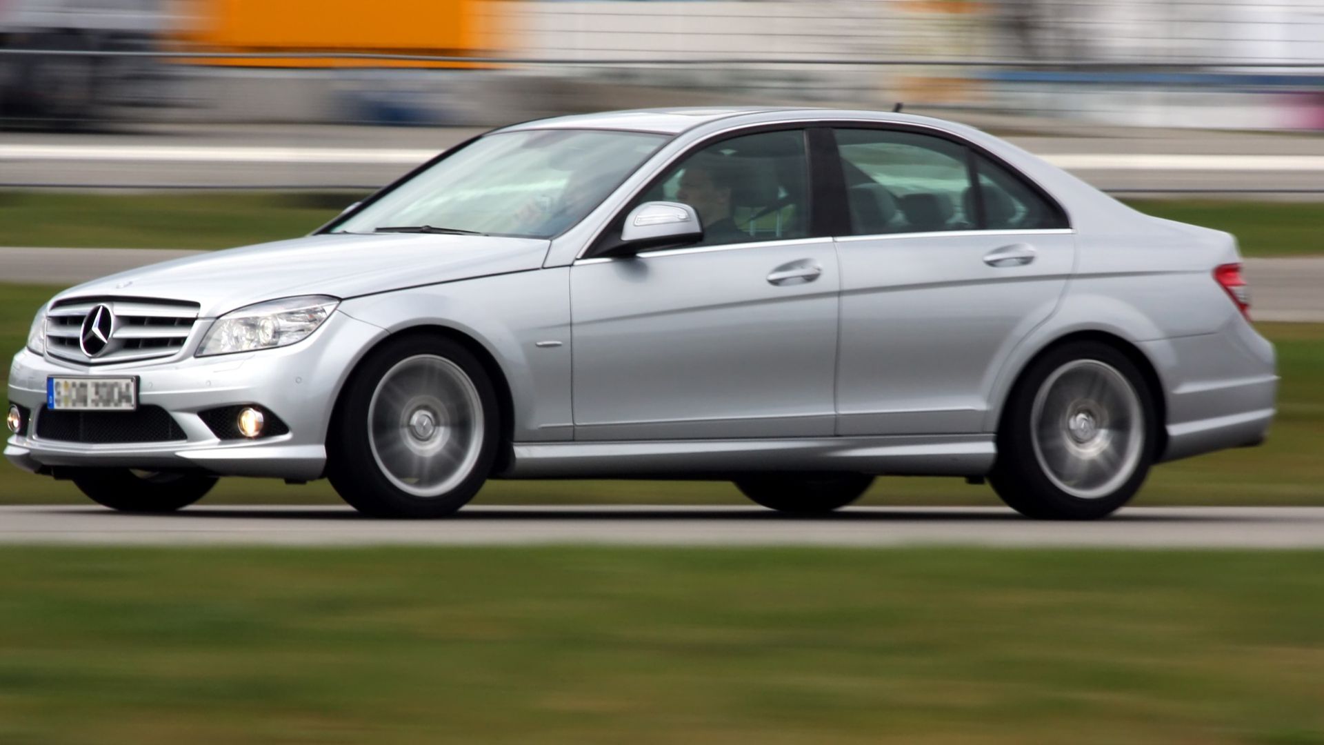 File:Mercedes-Benz C-Class w204 amk.jpg