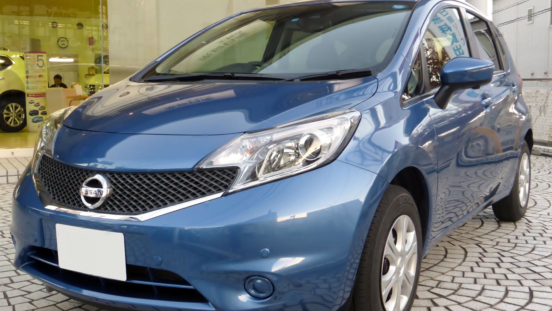 File:Nissan NOTE X V Selection+ Safety (E12) front.jpg