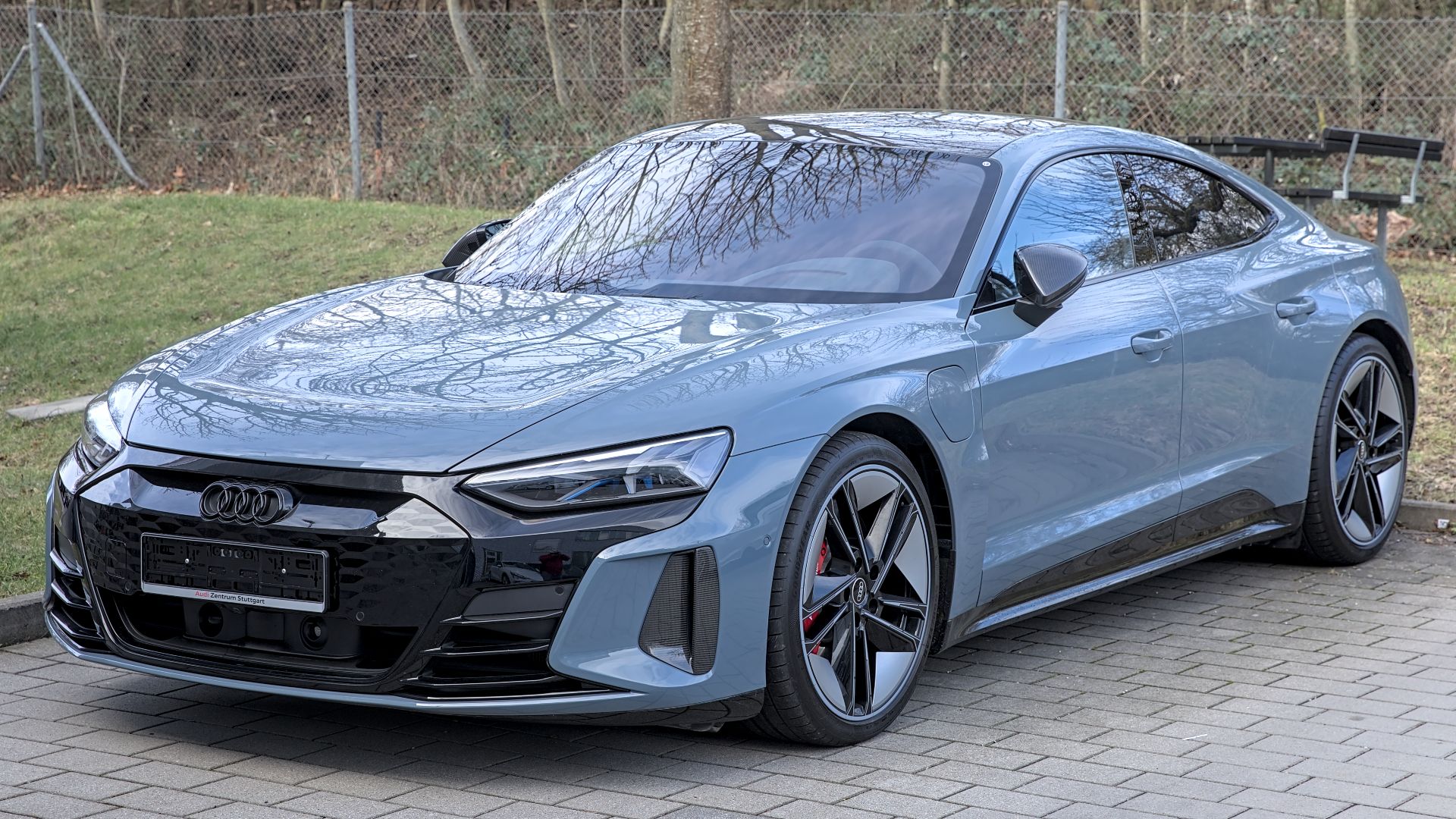 File:Audi RS e-tron GT 1X7A1875.jpg