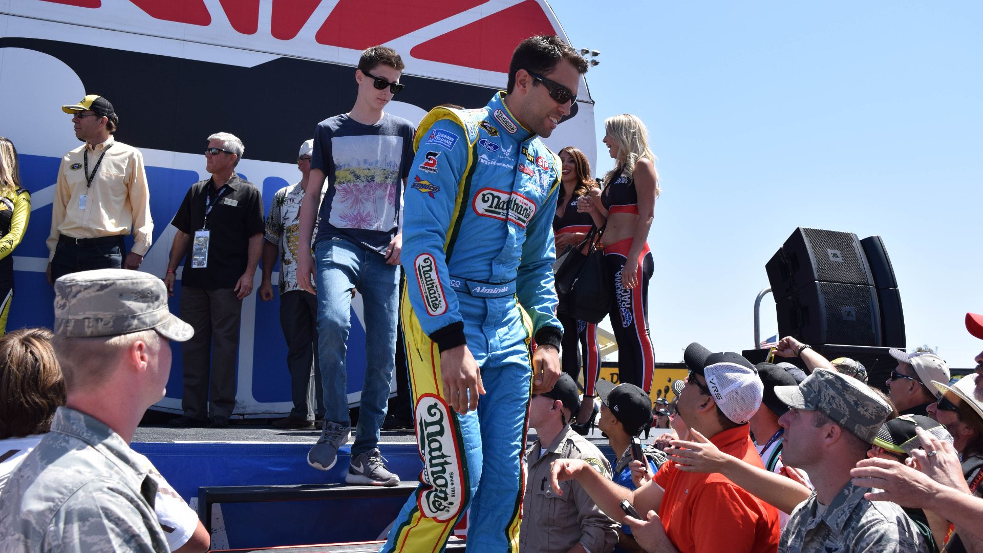 File:Beale Airmen at Sonoma Race 140622-F-YY948-259.jpg