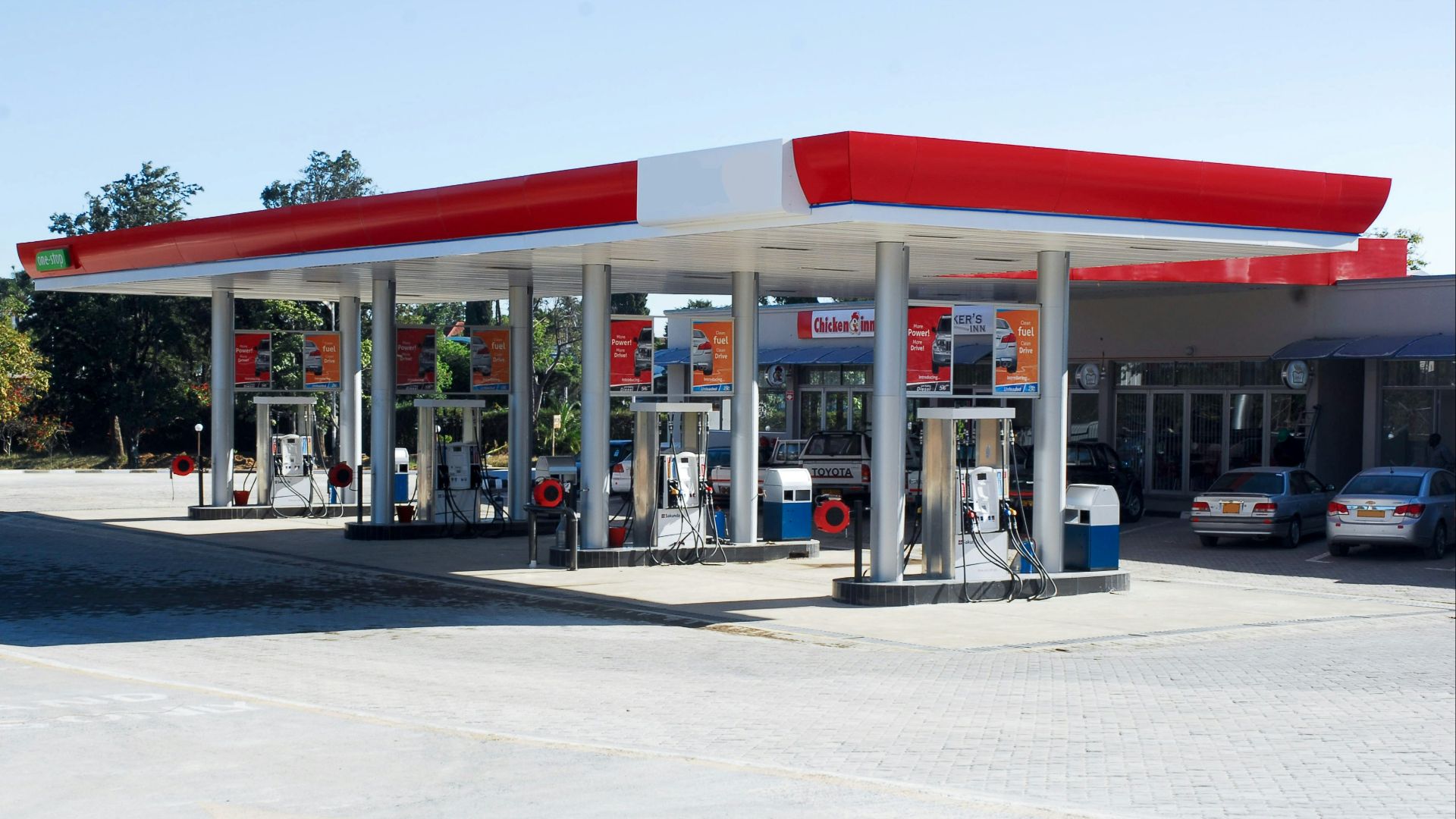 white, red, and gray concrete building