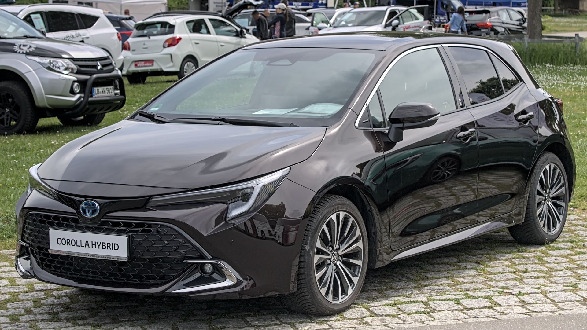 File:2023 Toyota Corolla Hybrid (E210) hatchback IMG 9884.jpg