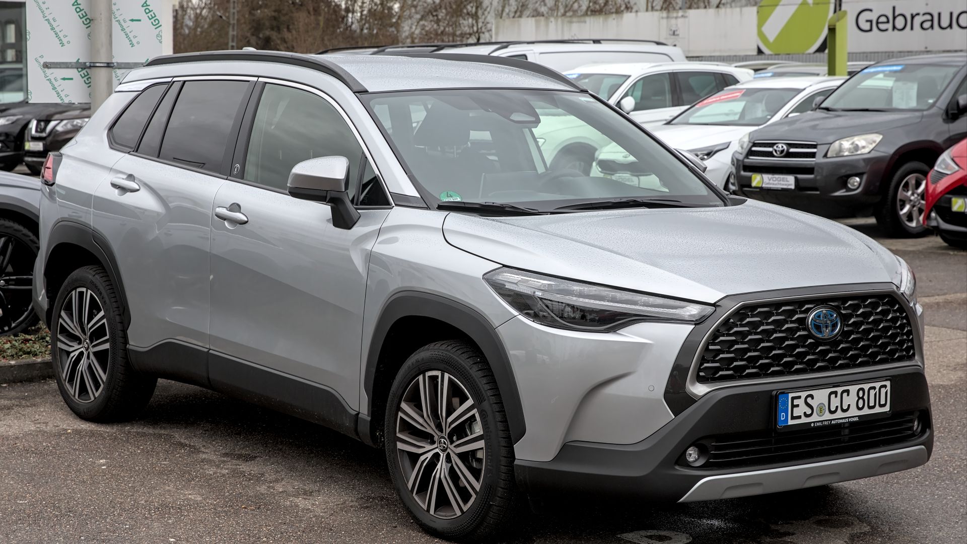 File:Toyota Corolla Cross Hybrid 1X7A6349.jpg