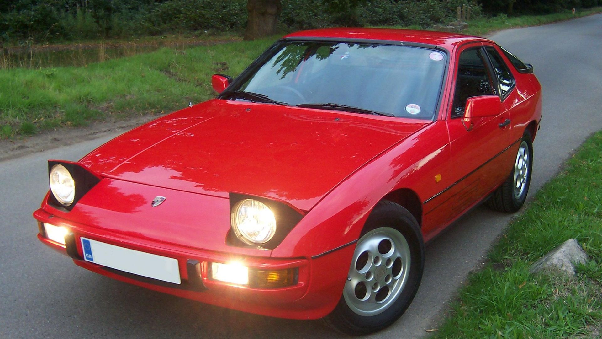 File:Porsche924S.JPG