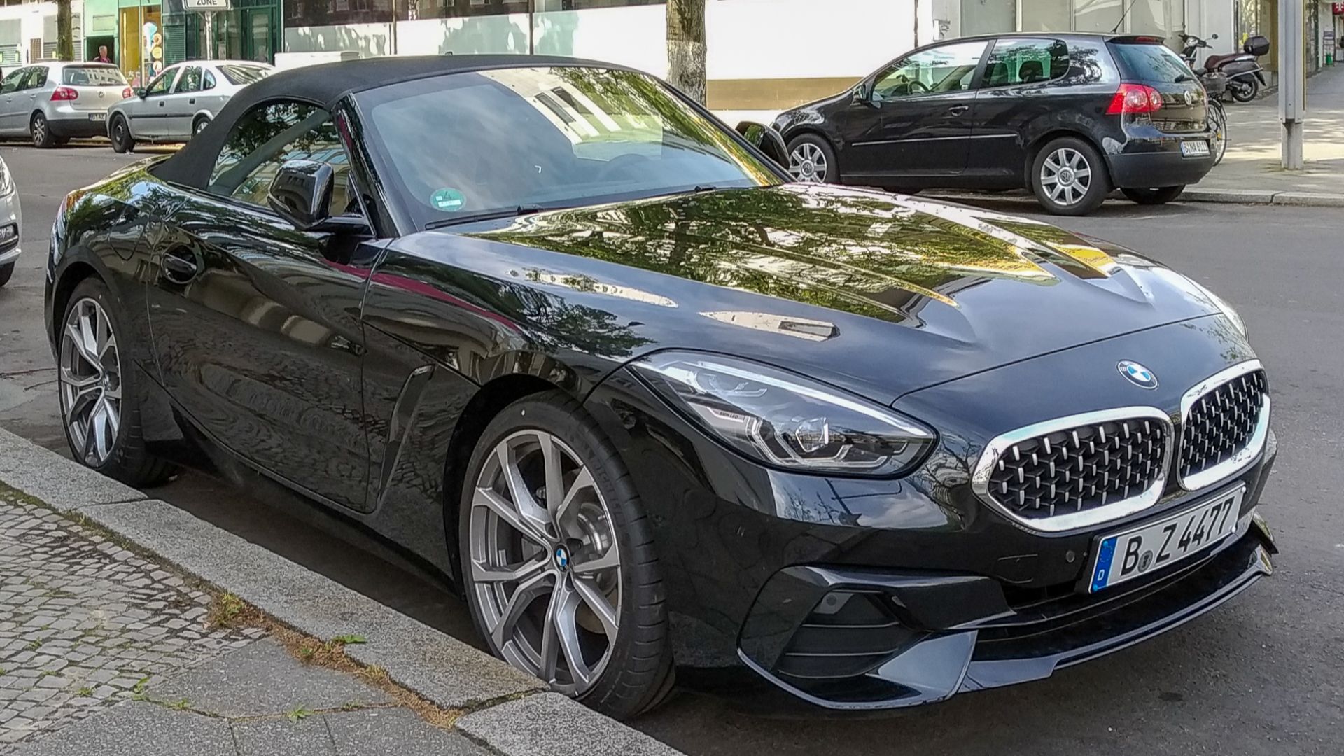 File:BMW Z4, Berlin (IMG 20190601 100651).jpg