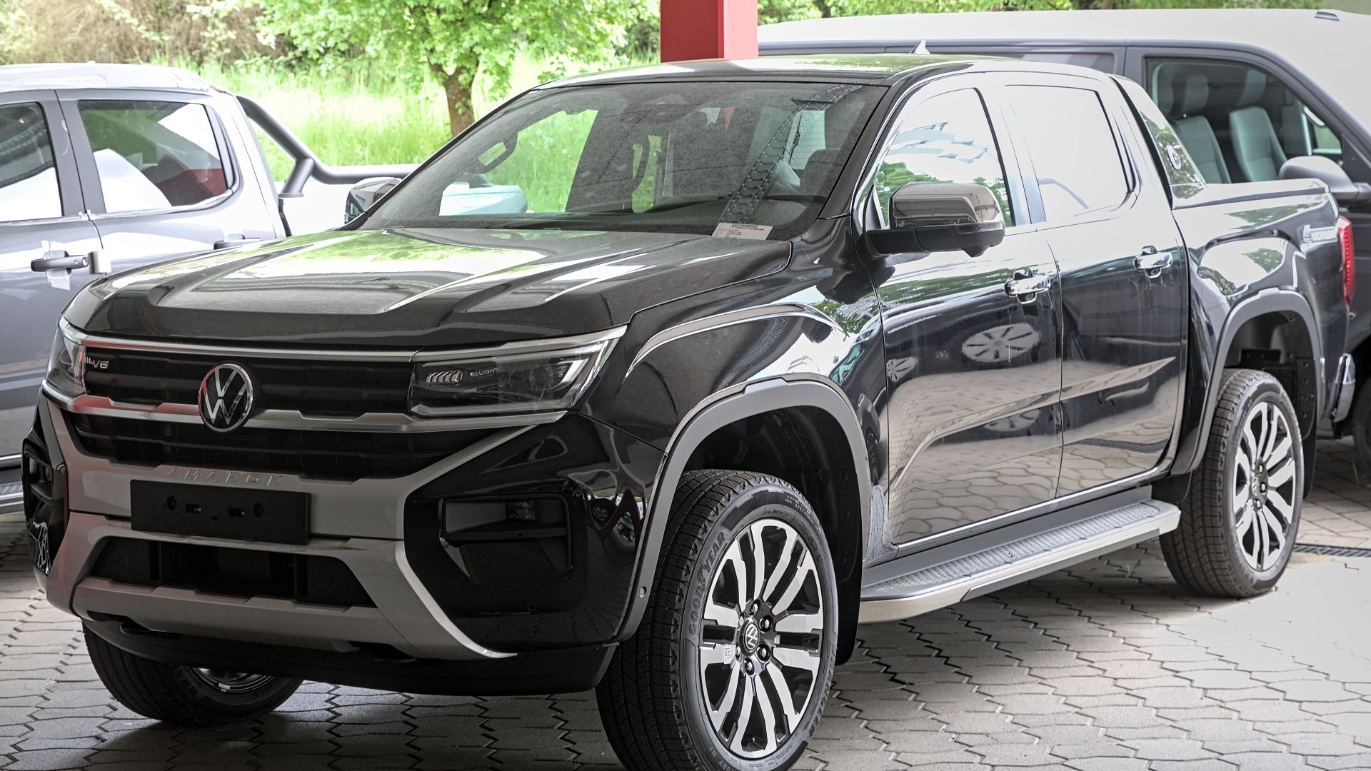 File:Volkswagen Amarok II V6 1X7A7384.jpg