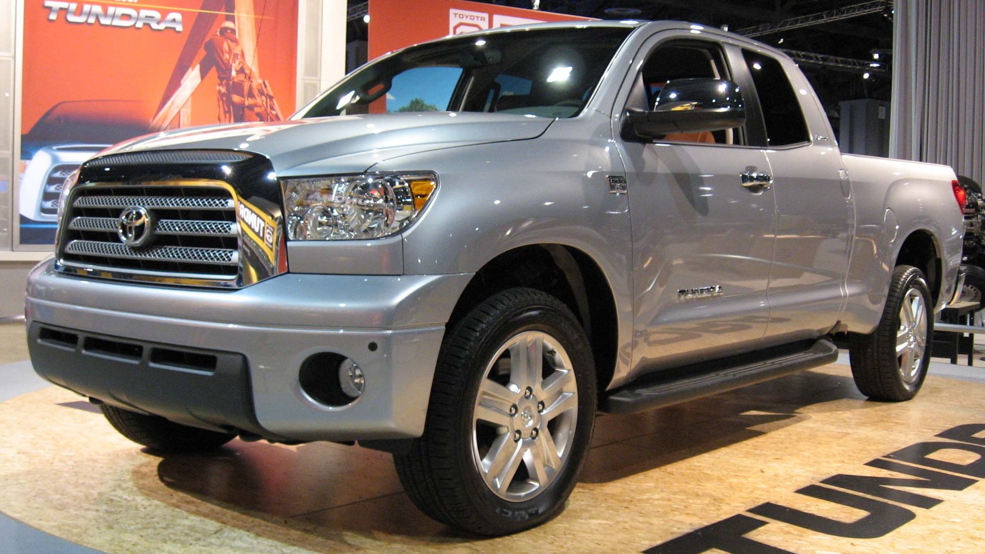 File:2007-Toyota-Tundra-DC-1.jpg