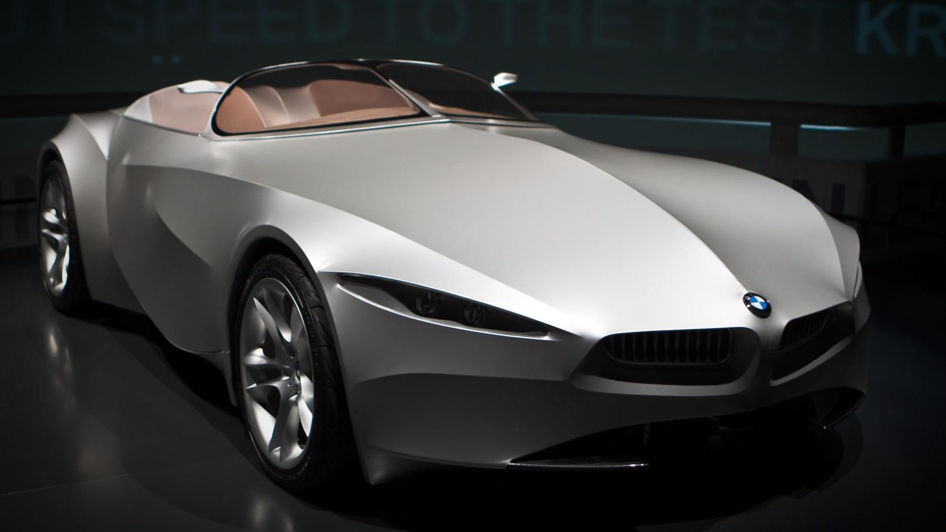 File:BMW Gina Museum.jpg