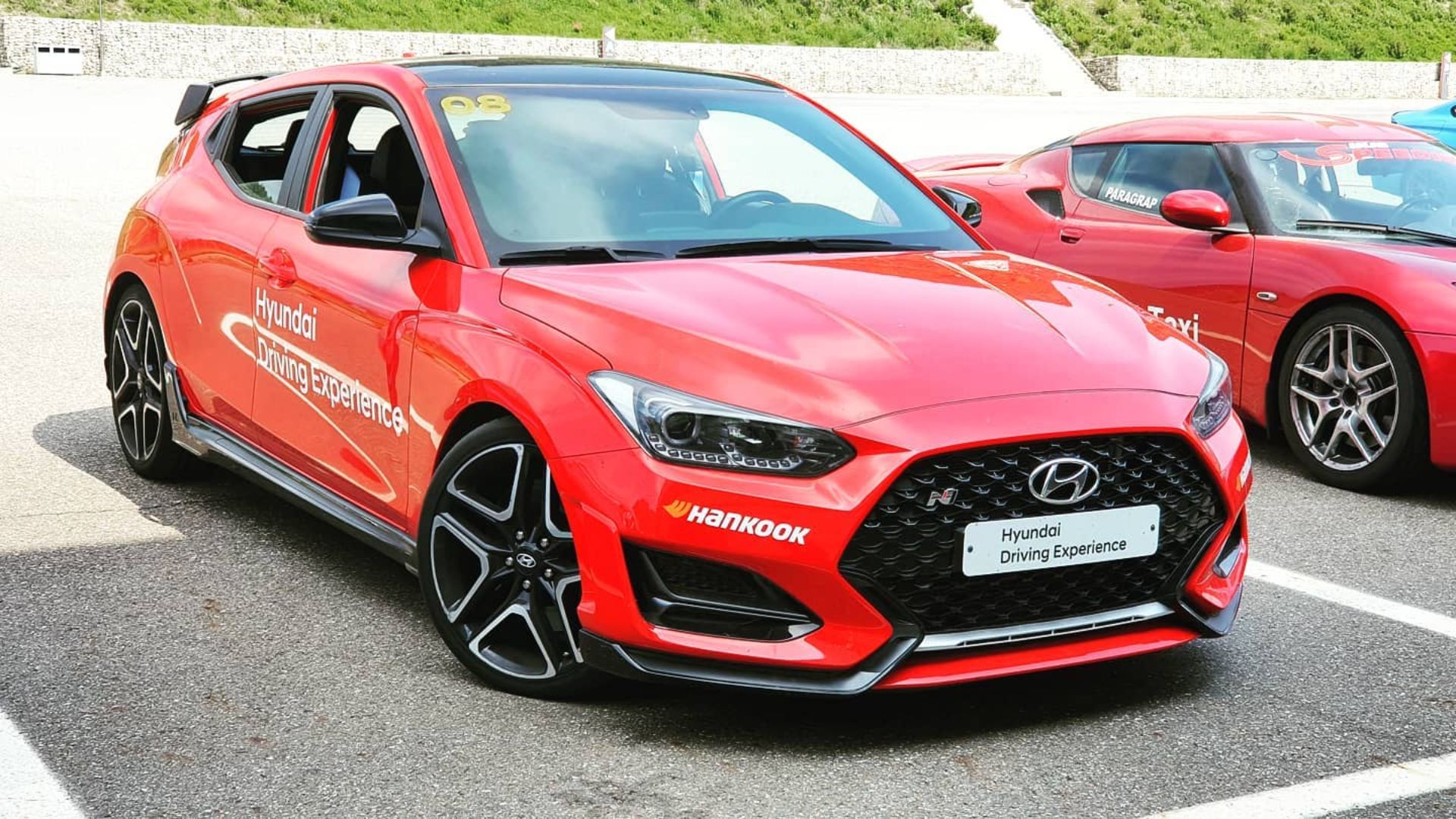 File:Hyundai veloster n front side.jpg