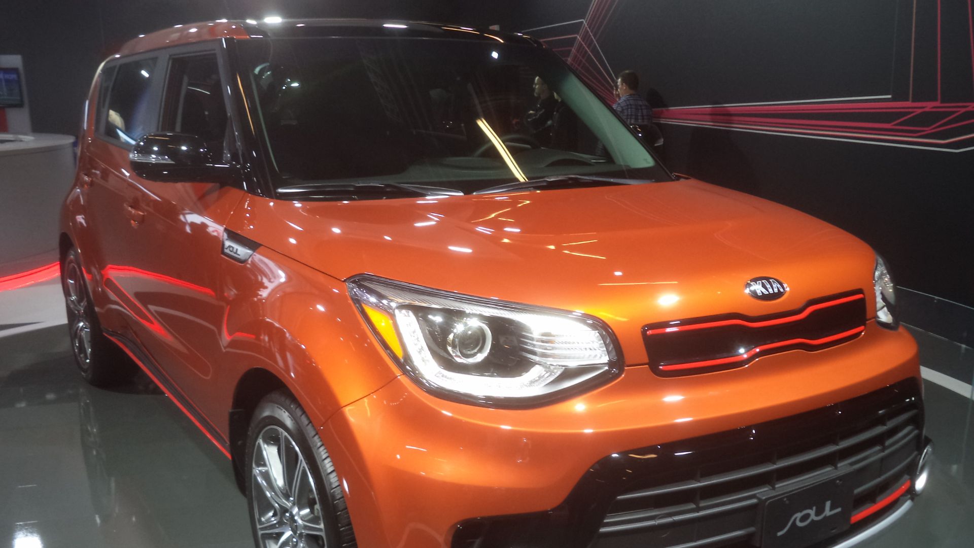 File:Kia Soul Turbo 1 (31893366793).jpg