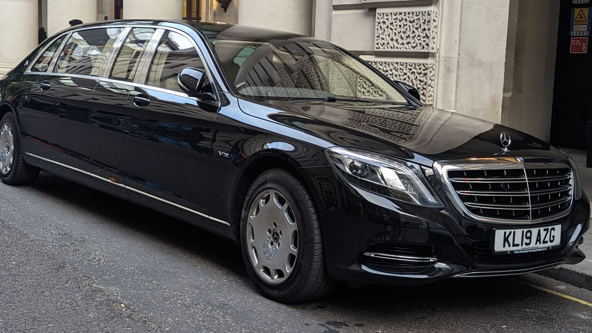 File:2019 Mercedes Maybach S600 Pullman Auto.jpg