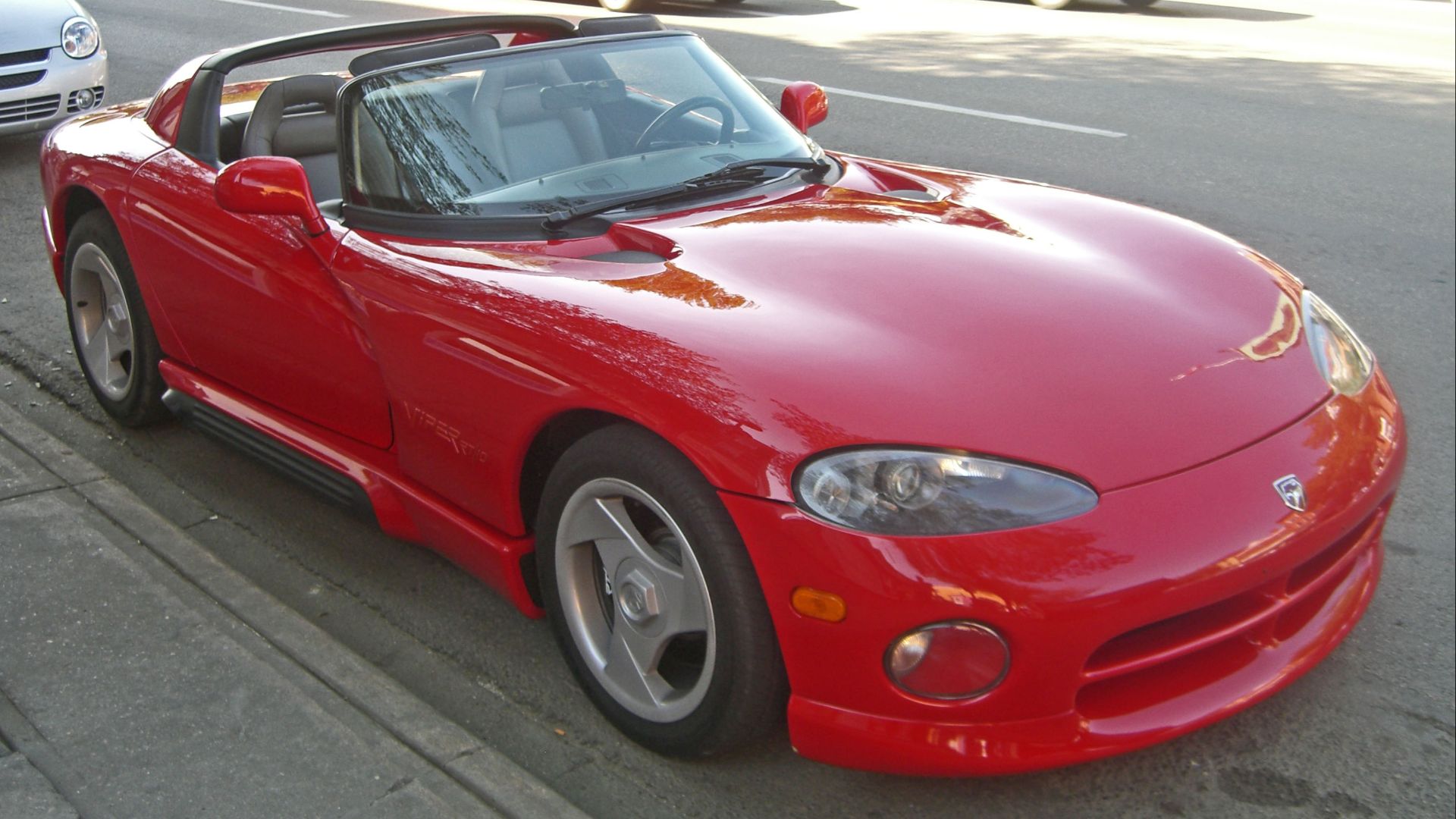 File:DODGE Viper Gen 1.JPG