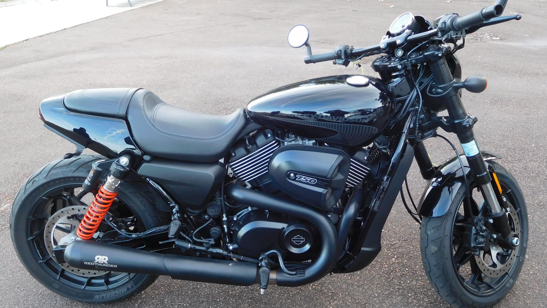 File:Harley-Davidson Street Rod (1).jpg