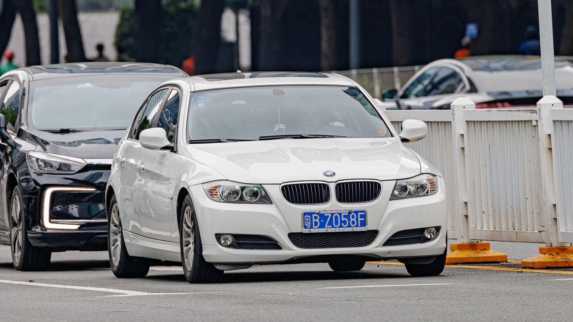 File:BMW 3 SERIES E90 China (6).jpg