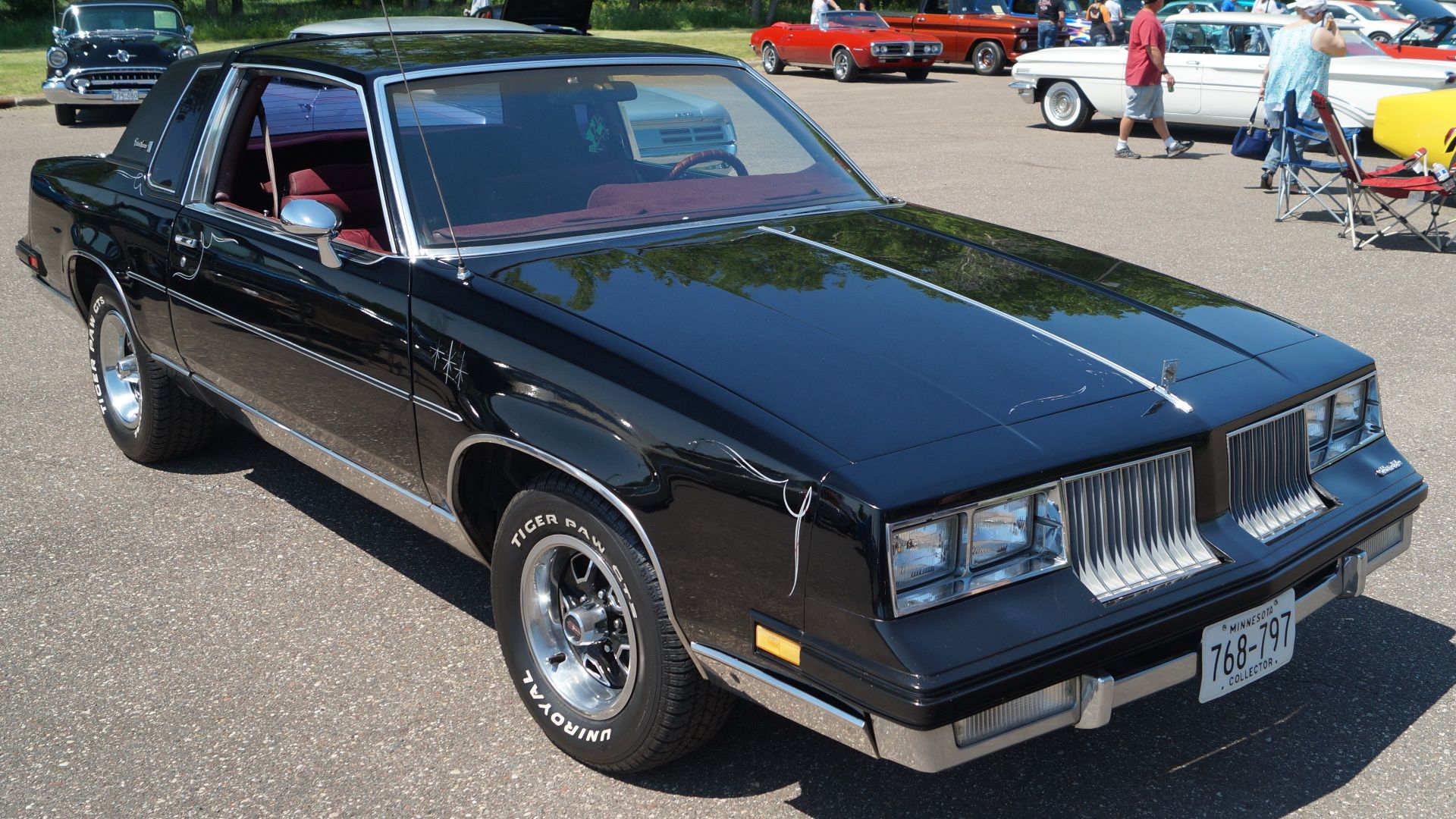 File:1983 Oldsmobile Cutlass Supreme Brougham (27067320632).jpg