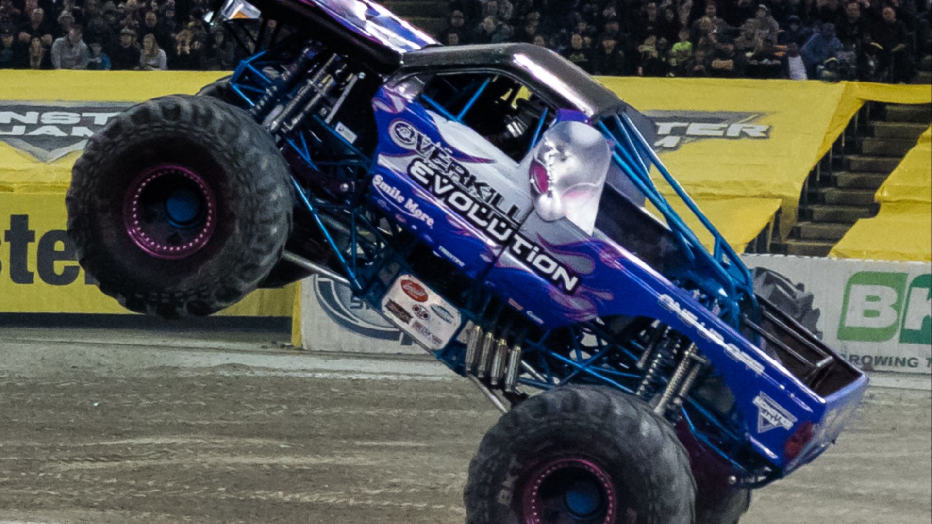 File:Overkill Evolution Monster Truck.jpg
