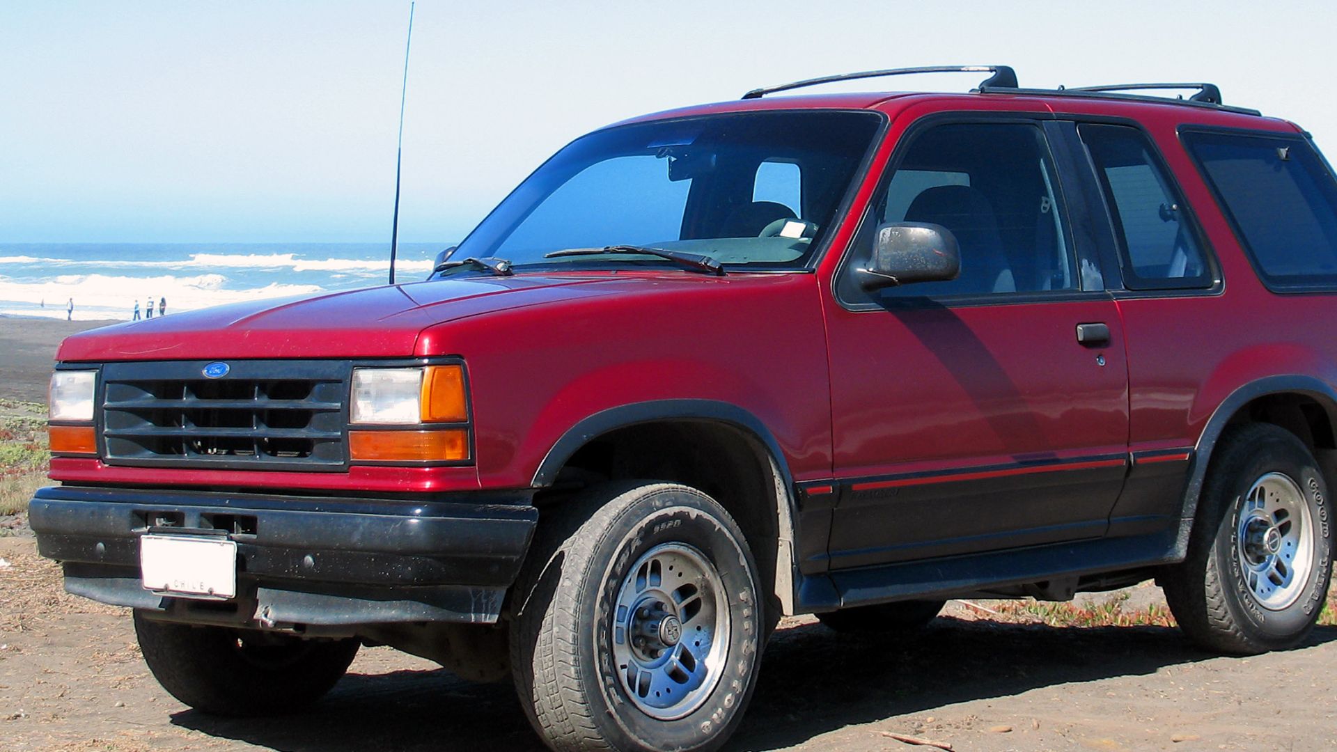 File:Ford Explorer Sport 1994 (12142092474).jpg