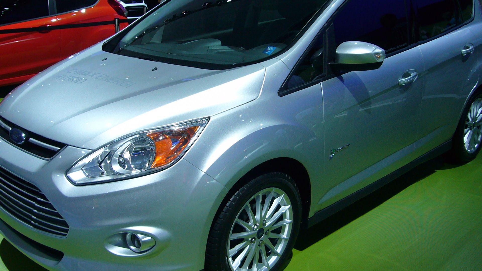 File:Ford C-MAX Energi Hybrid.jpg