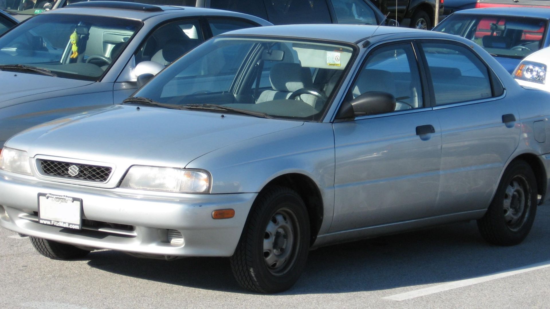 File:95-98 Suzuki Esteem.jpg